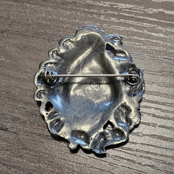 Vintage Art Nouveau Silver Woman Profile Figural Brooch - Picture 4 of 7